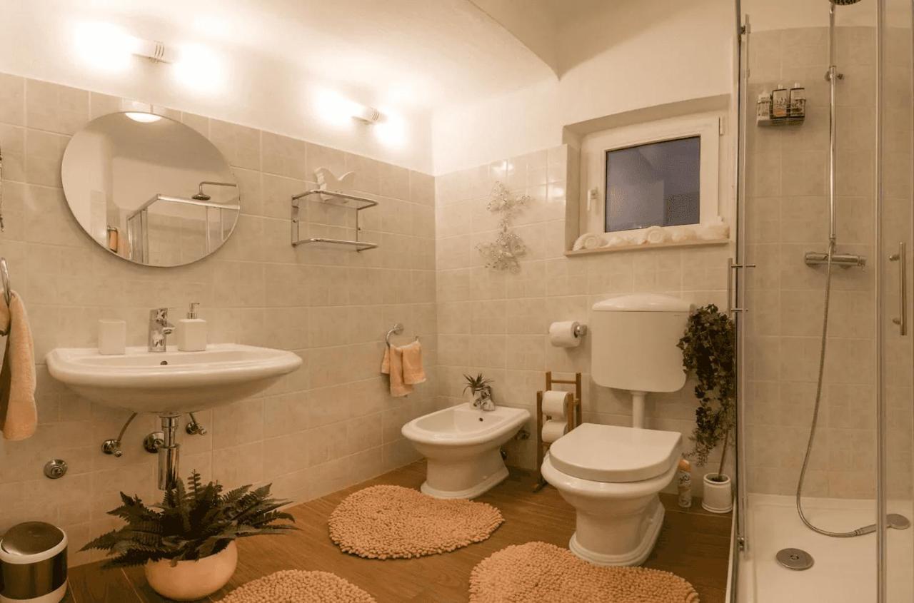 Beach Apartment Butterfly With Sea View Spalato Esterno foto