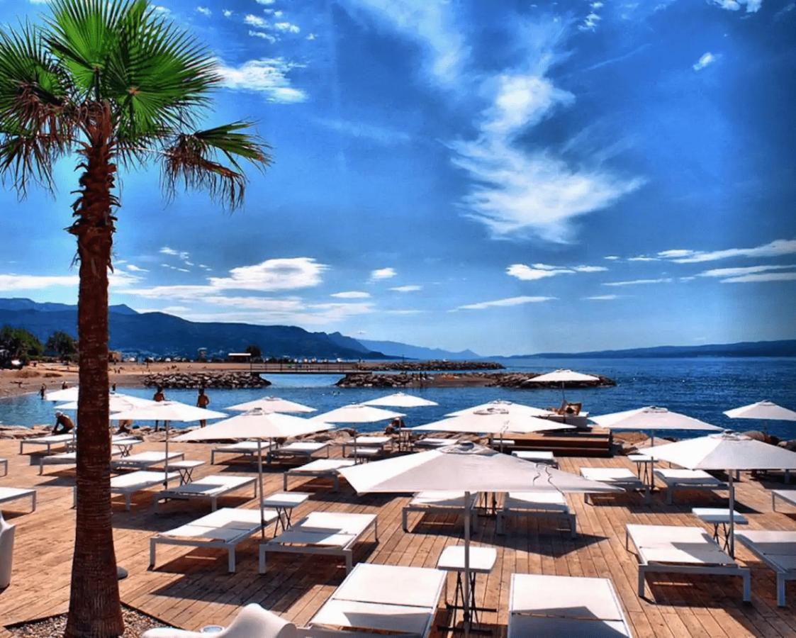 Beach Apartment Butterfly With Sea View Spalato Esterno foto