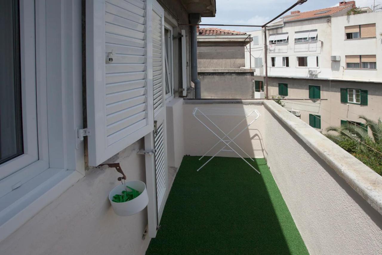 Beach Apartment Butterfly With Sea View Spalato Esterno foto