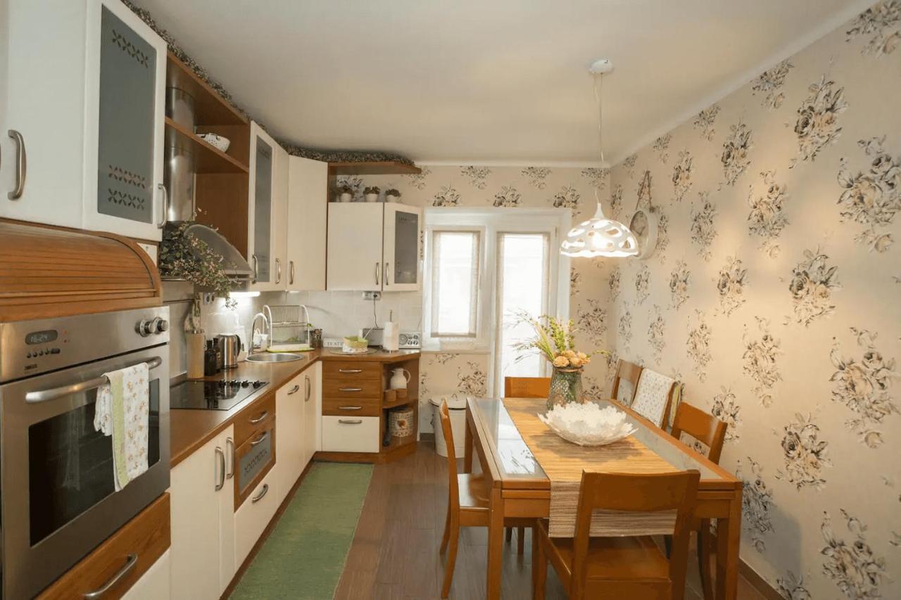 Beach Apartment Butterfly With Sea View Spalato Esterno foto